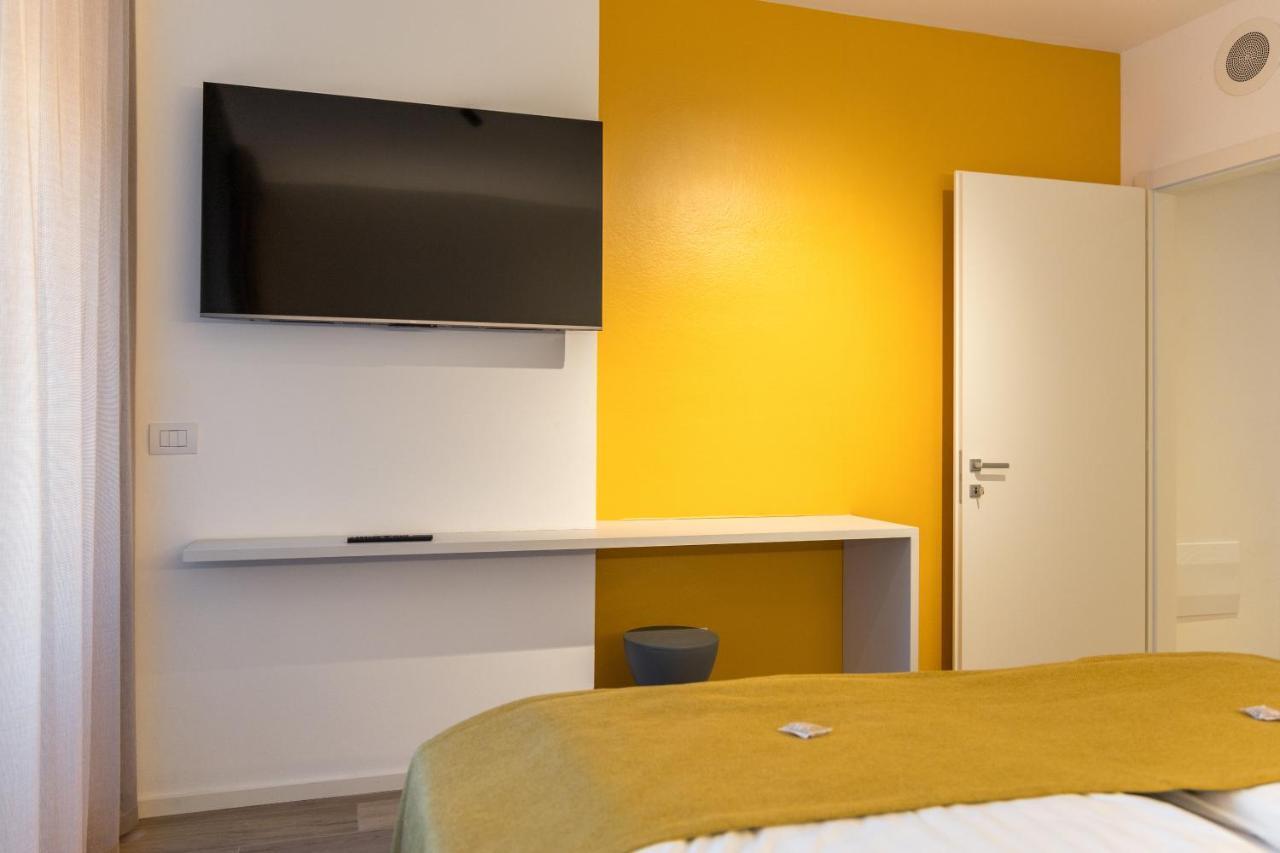 Boutique Apartments By Annalisa Torbole Sul Garda Zewnętrze zdjęcie
