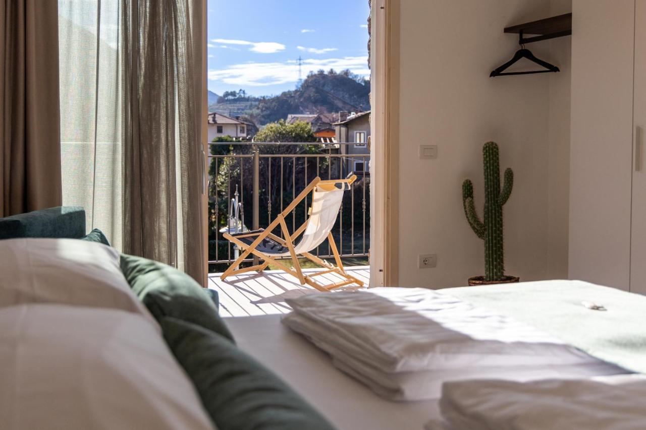 Boutique Apartments By Annalisa Torbole Sul Garda Zewnętrze zdjęcie